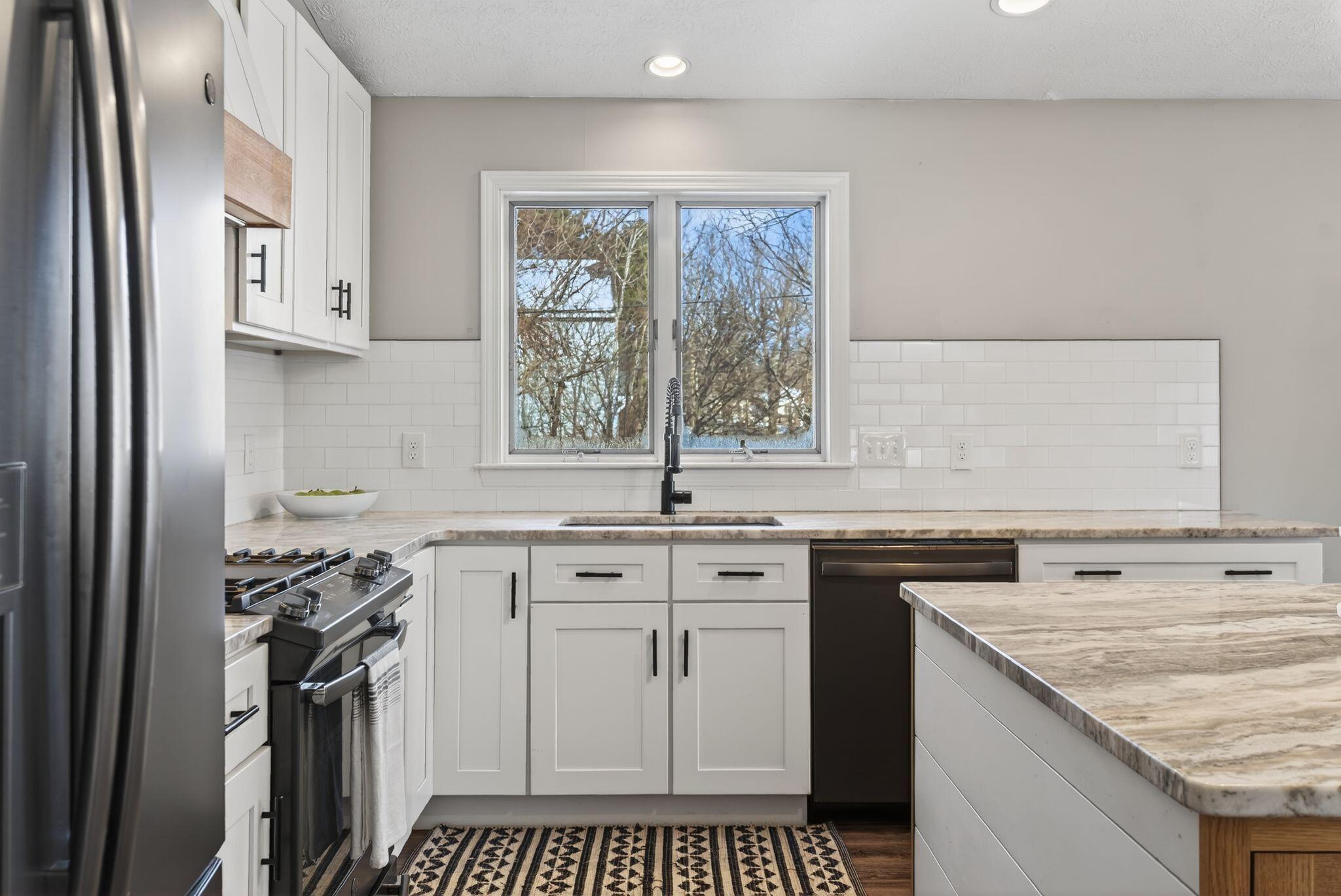 1038 Ocean Avenue Portland ME 04103