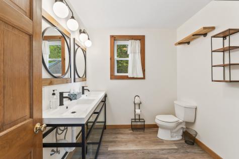 111 Beaver Way Norway ME 04268