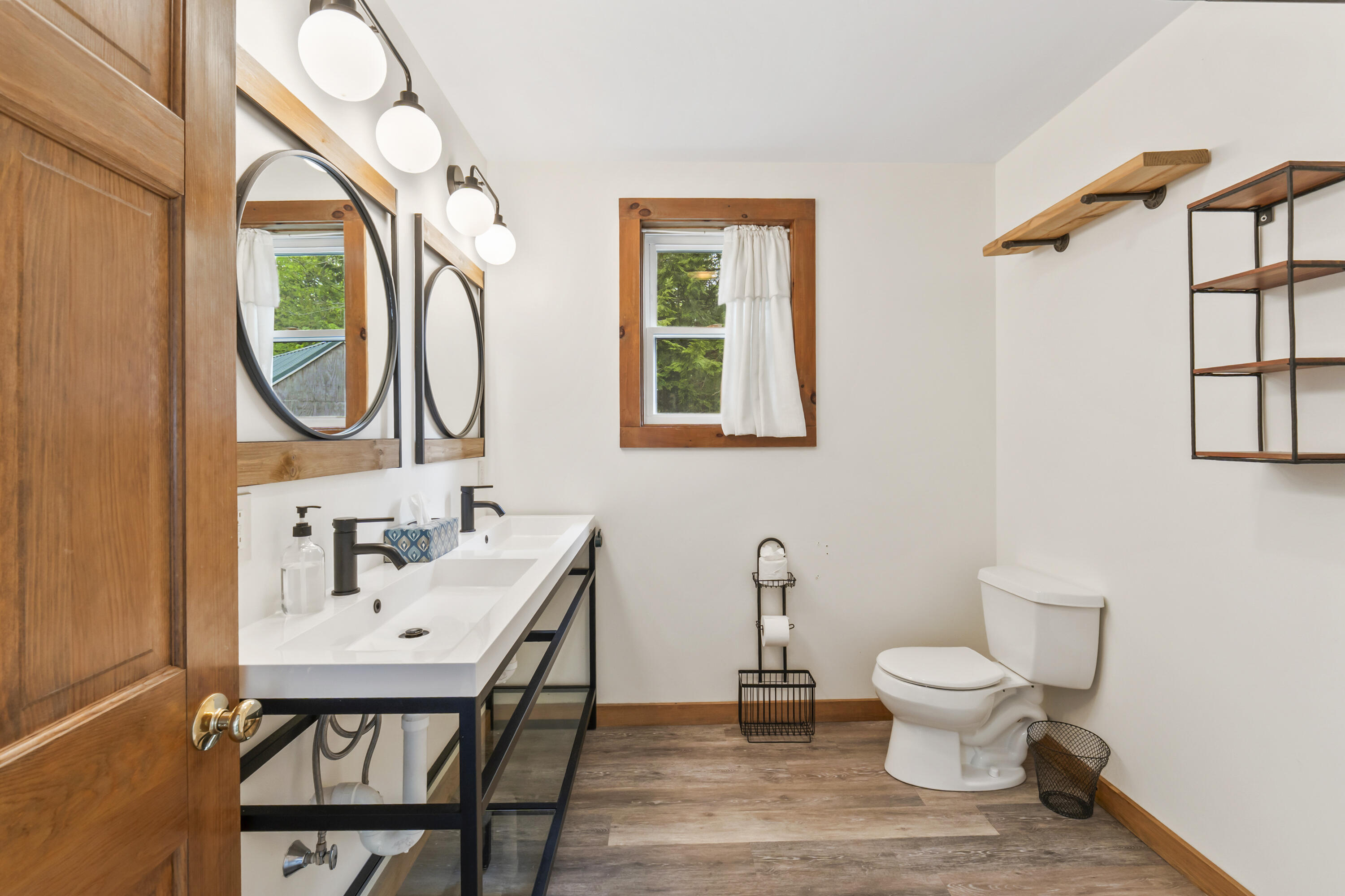 111 Beaver Way Norway ME 04268