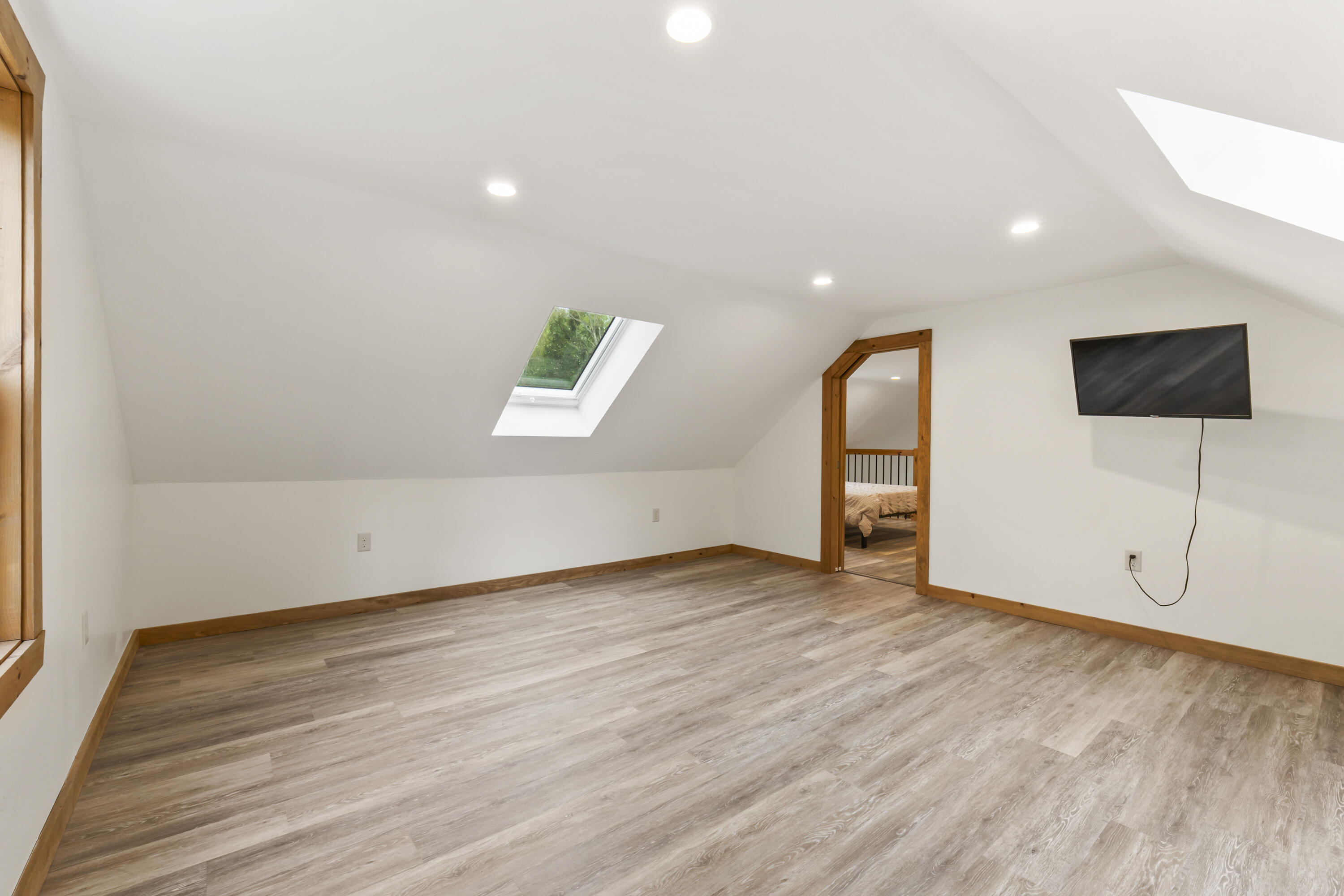 111 Beaver Way Norway ME 04268