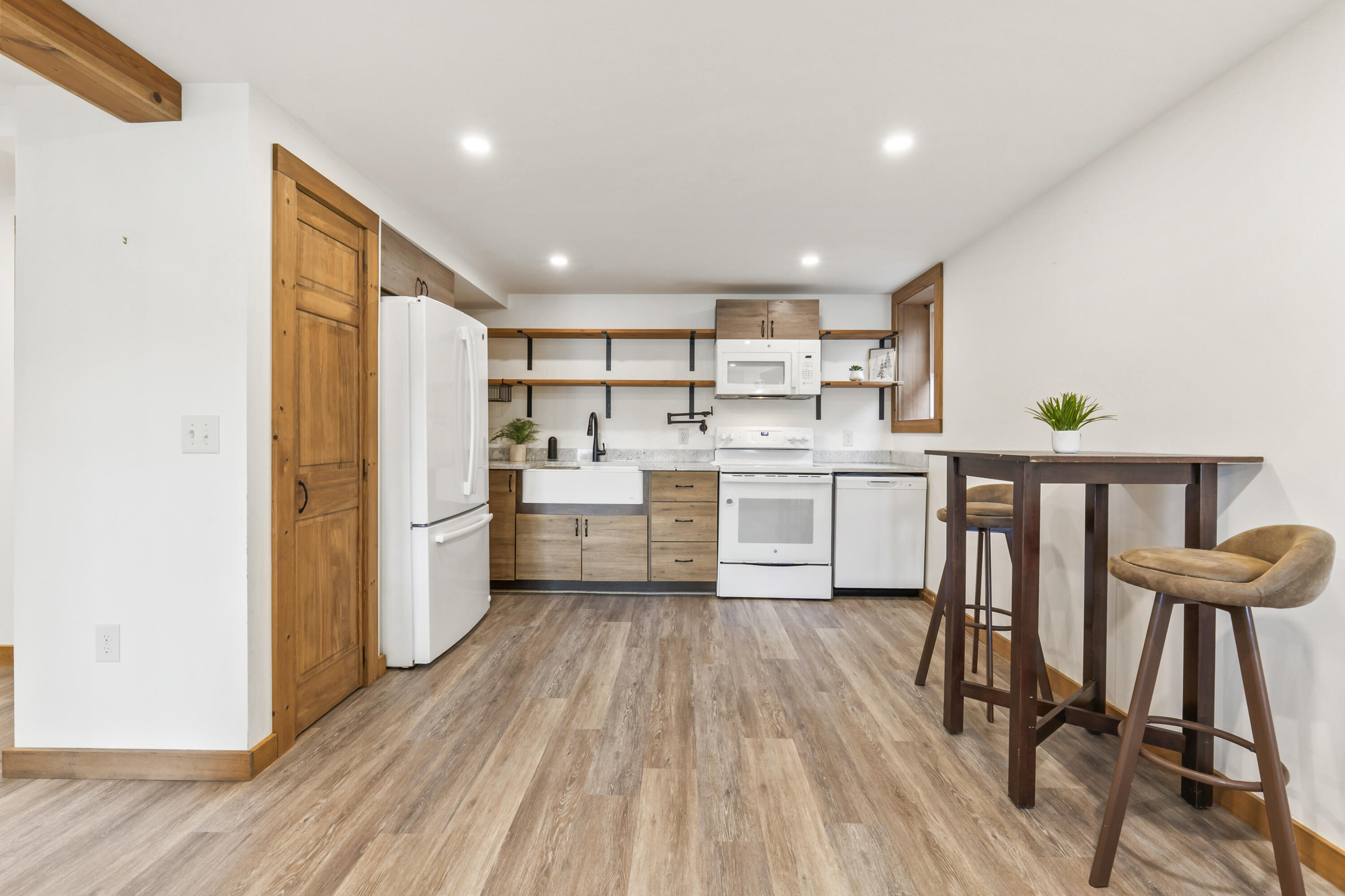 111 Beaver Way Norway ME 04268