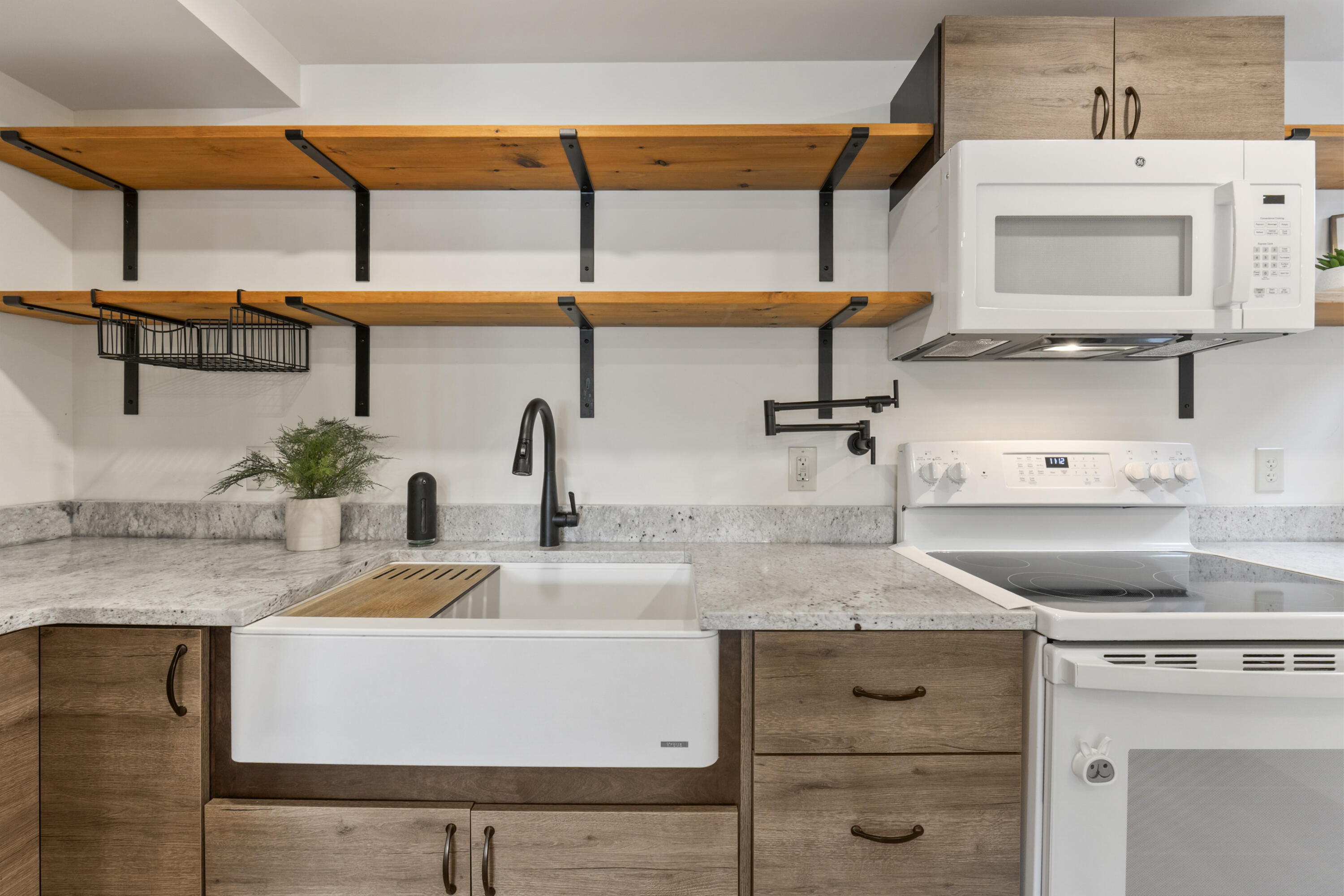 111 Beaver Way Norway ME 04268