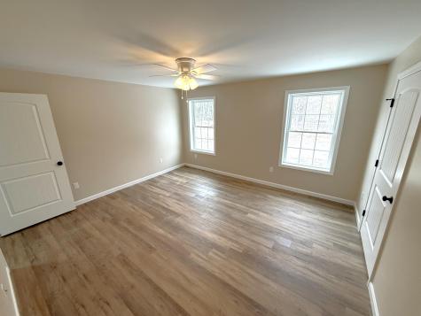 5 Pinewood Drive Windsor ME 04363