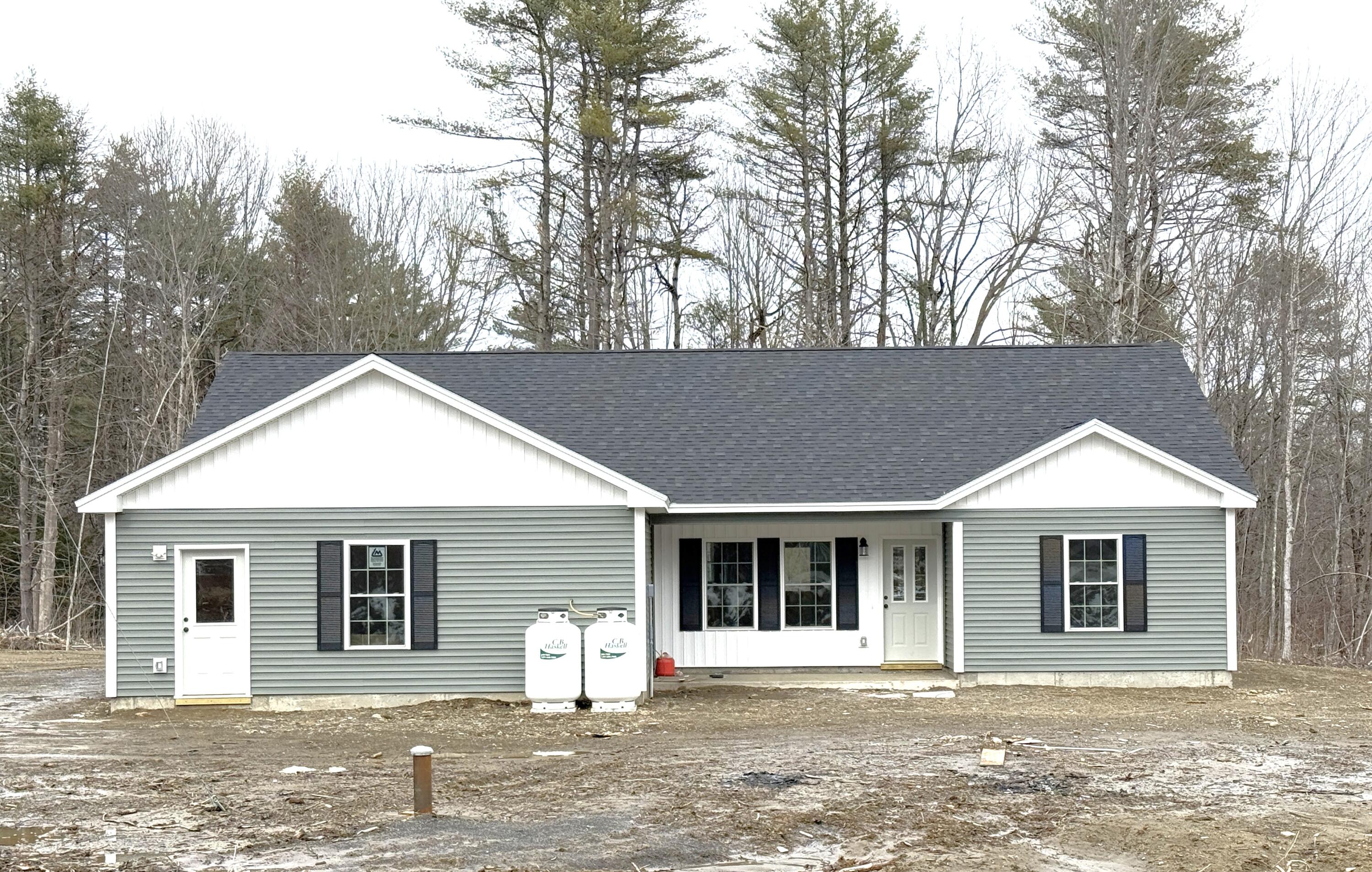 5 Pinewood Drive Windsor ME 04363