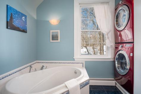 726 W Auburn Road Auburn ME 04210