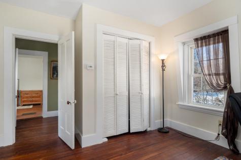 726 W Auburn Road Auburn ME 04210