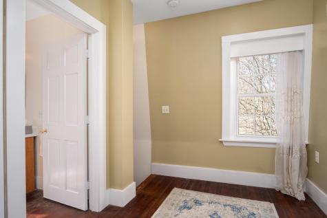 726 W Auburn Road Auburn ME 04210