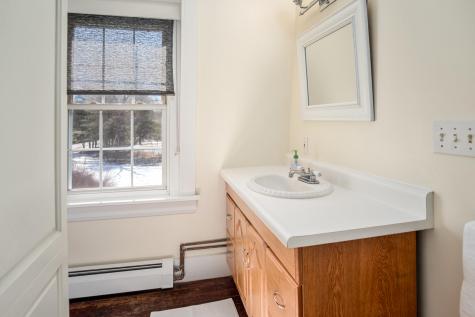 726 W Auburn Road Auburn ME 04210