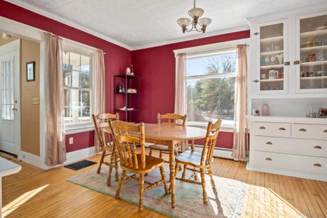 726 W Auburn Road Auburn ME 04210
