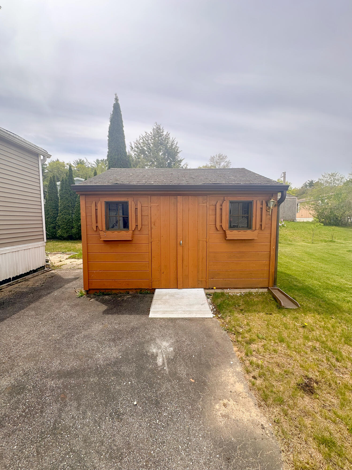 8 Jordan Drive Lisbon ME 04252