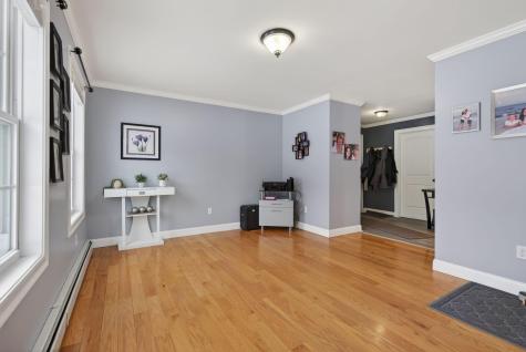 16 Norway Road Gorham ME 04038