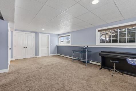 16 Norway Road Gorham ME 04038