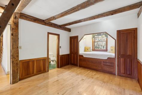 136 Bethel Point Road Harpswell ME 04079