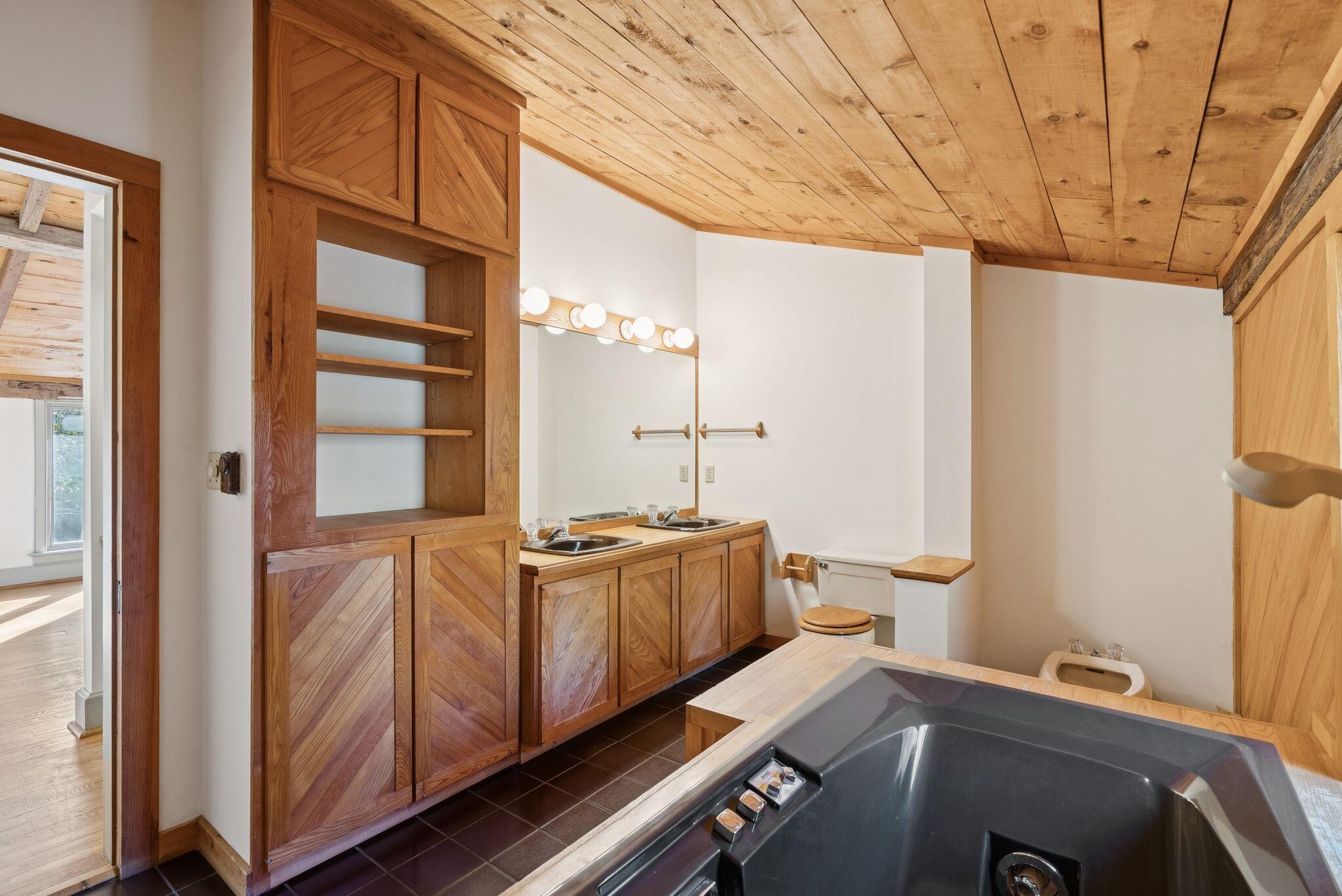 136 Bethel Point Road Harpswell ME 04079