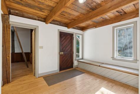 136 Bethel Point Road Harpswell ME 04079