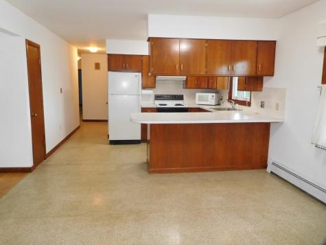 8 Surry Lane Lewiston ME 04240