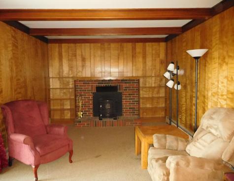 8 Surry Lane Lewiston ME 04240