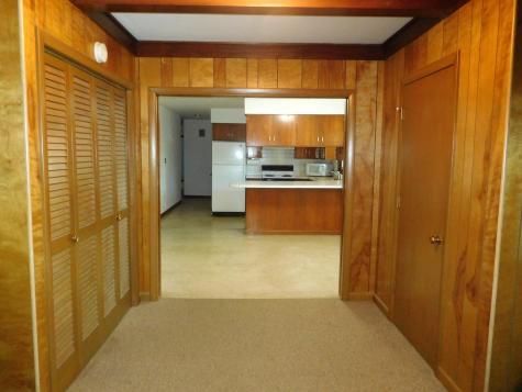 8 Surry Lane Lewiston ME 04240