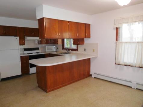 8 Surry Lane Lewiston ME 04240