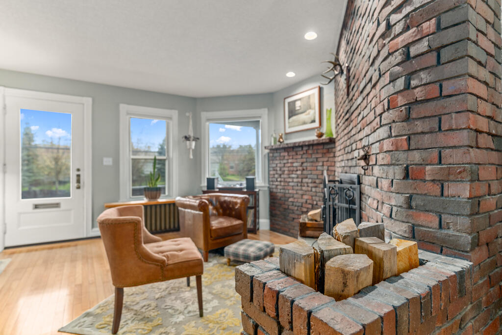 904 Washington Avenue Portland ME 04103