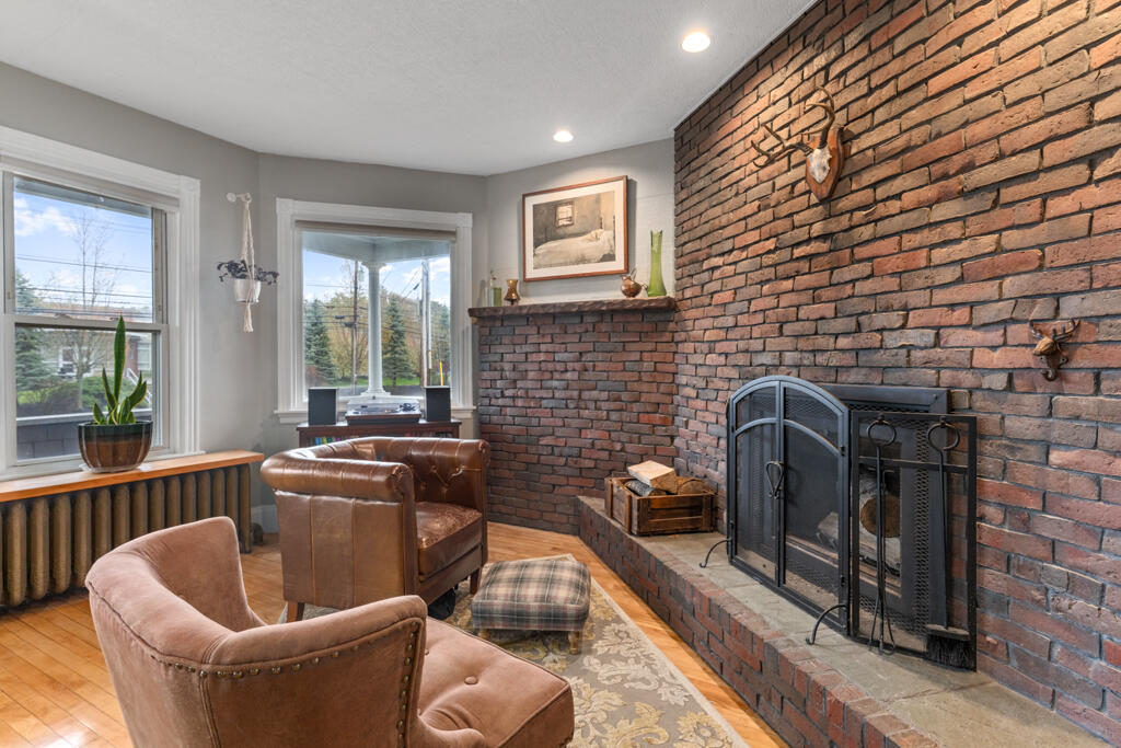 904 Washington Avenue Portland ME 04103