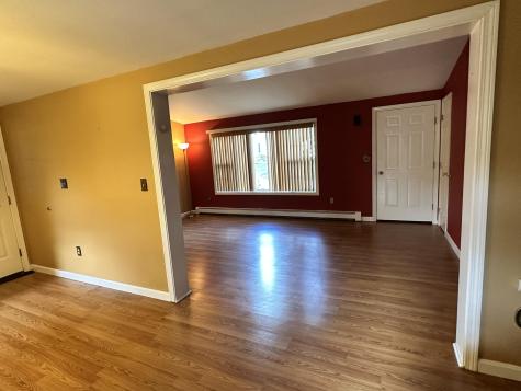 13 Owen Street Lewiston ME 04240