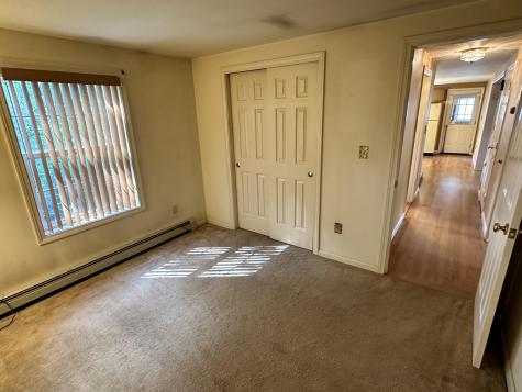 13 Owen Street Lewiston ME 04240