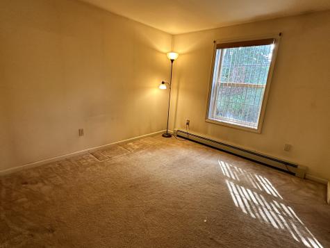 13 Owen Street Lewiston ME 04240