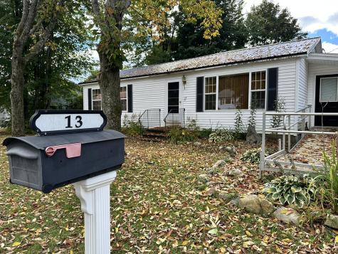 13 Owen Street Lewiston ME 04240