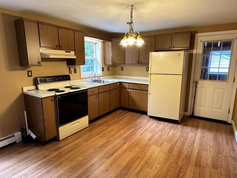 13 Owen Street Lewiston ME 04240