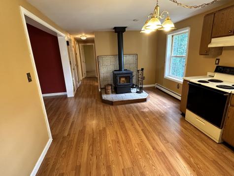 13 Owen Street Lewiston ME 04240