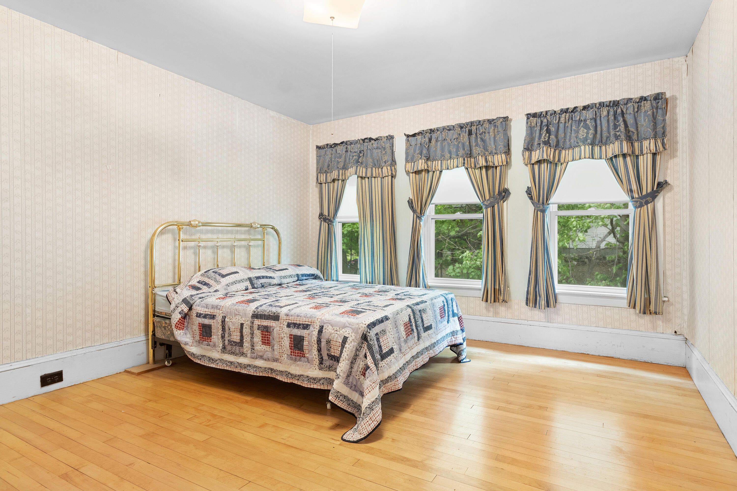 28 Main Street Hill Dexter ME 04930