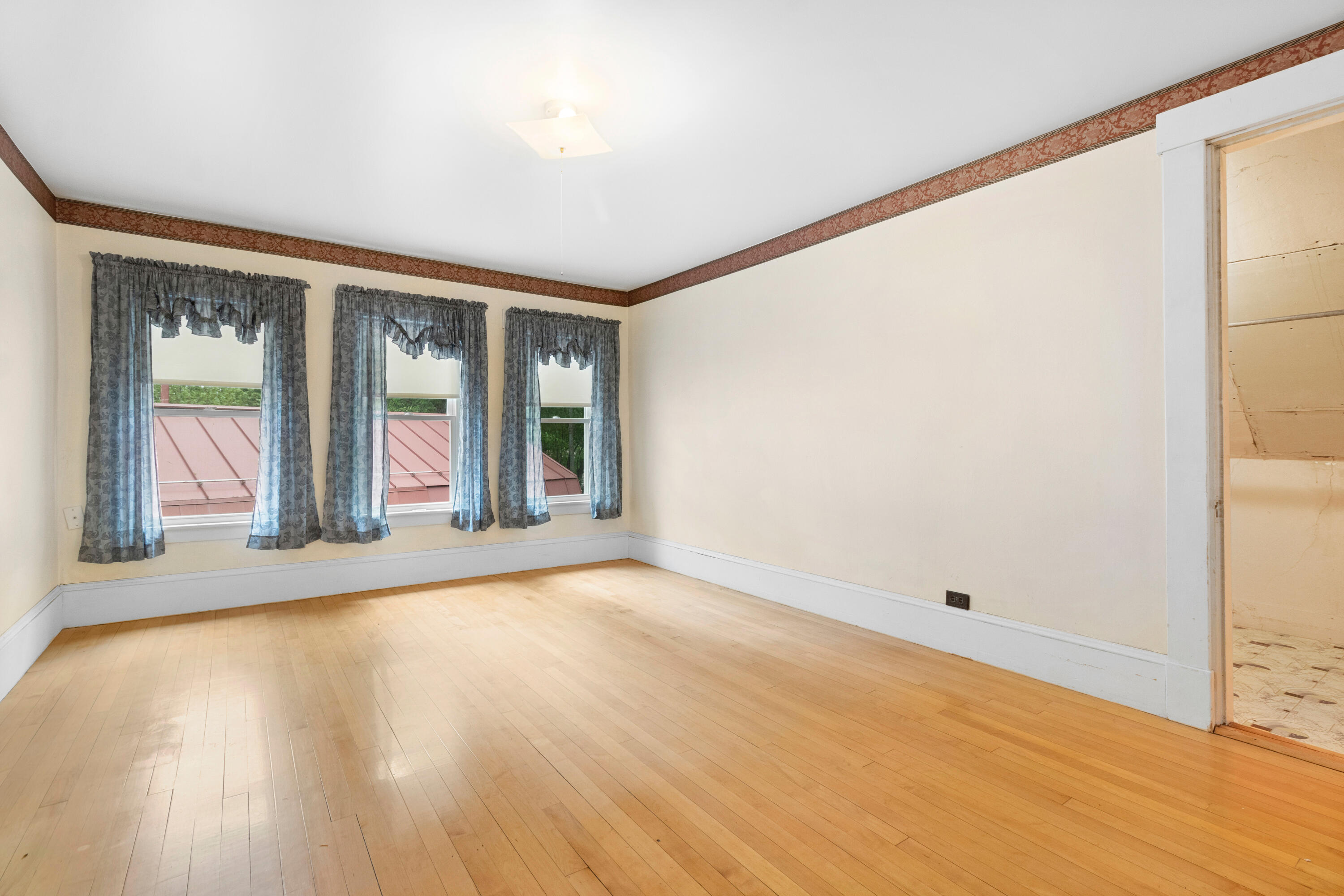 28 Main Street Hill Dexter ME 04930
