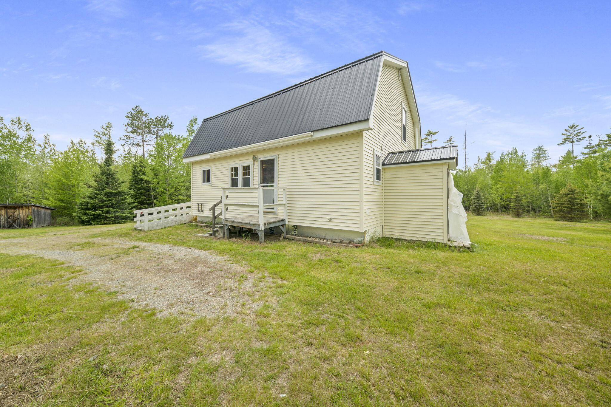 460 Airline Road Clifton ME 04428