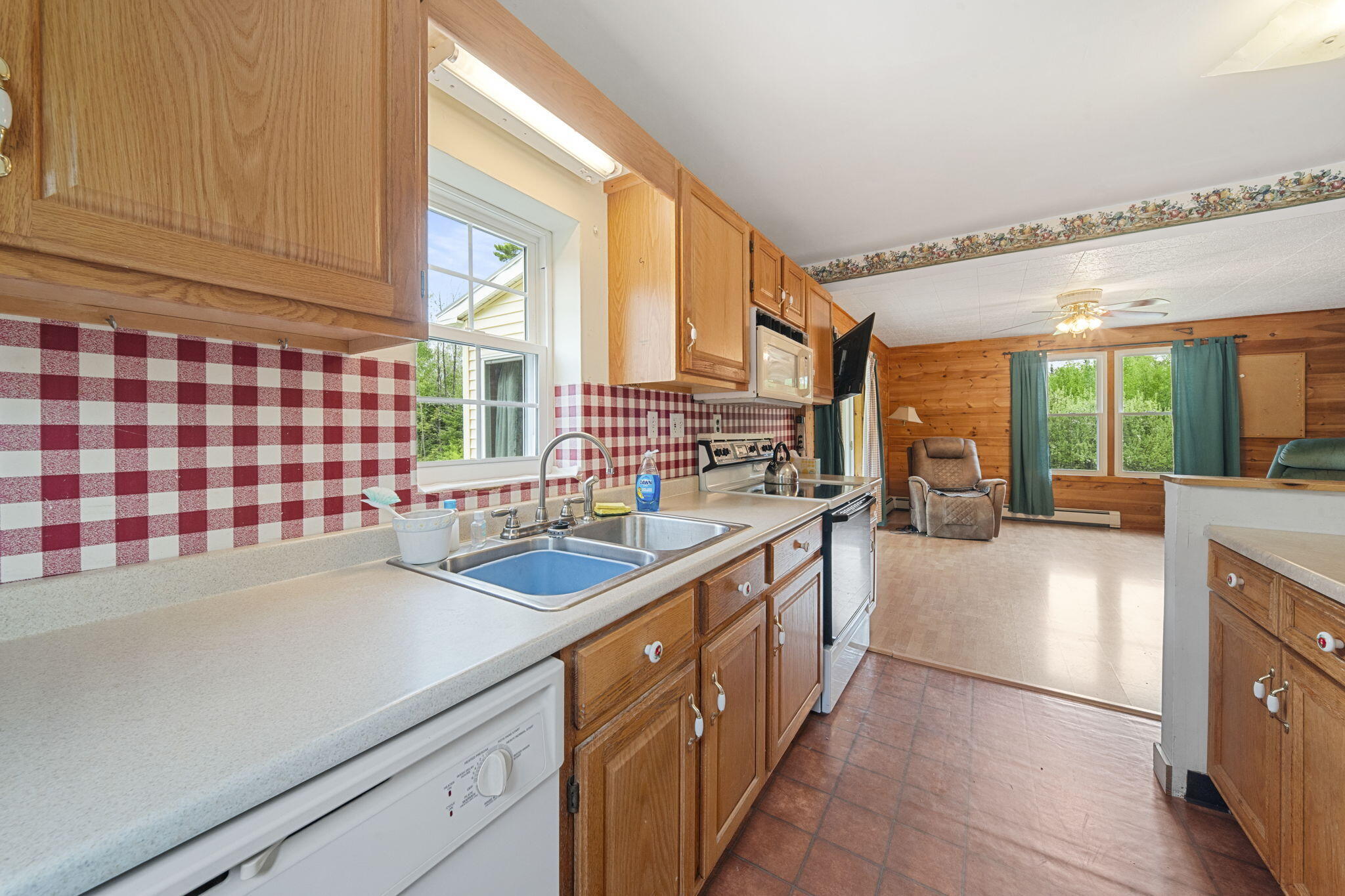 460 Airline Road Clifton ME 04428