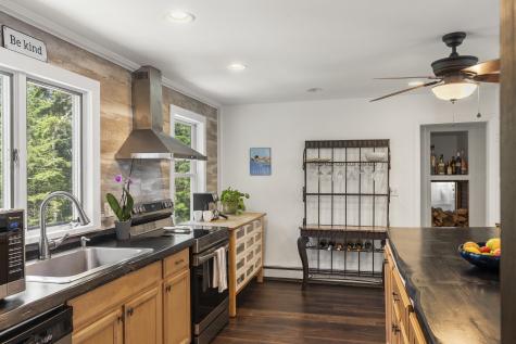 44 King Phillips Trail Boothbay ME 04544