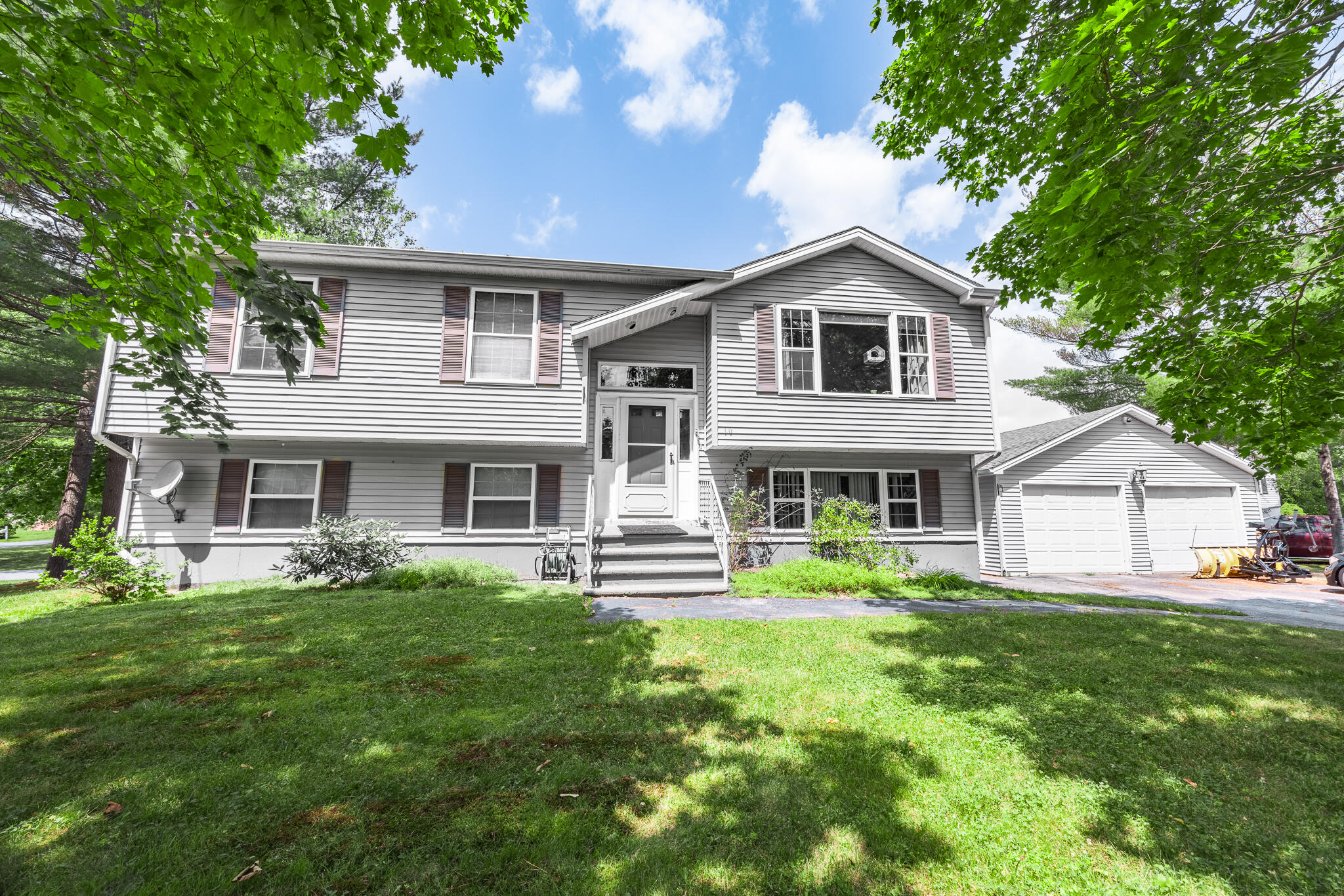 10 Cherry Lane Bangor ME 04401