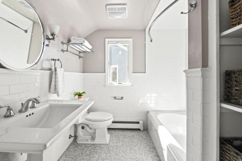 3 Fox Hill Road Cape Elizabeth ME 04107