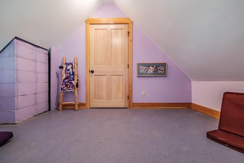 28 Cortland Road Freeport ME 04032