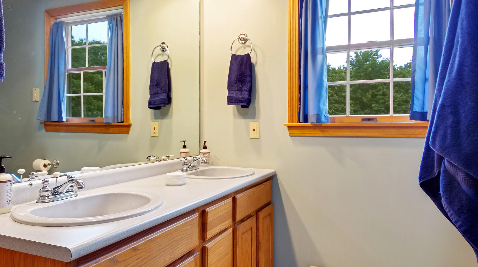 21 Meadow Drive Oakland ME 04963