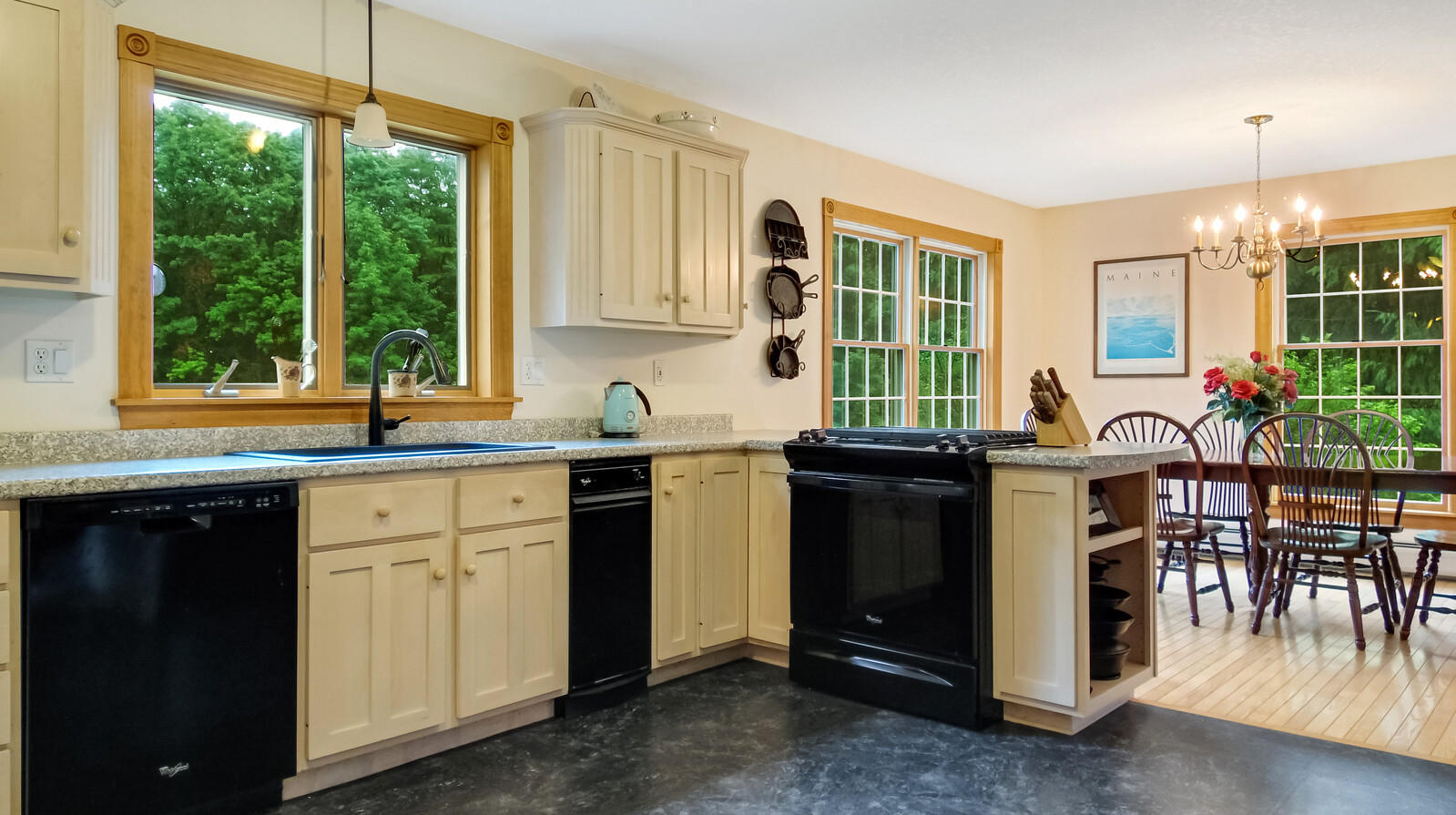 21 Meadow Drive Oakland ME 04963
