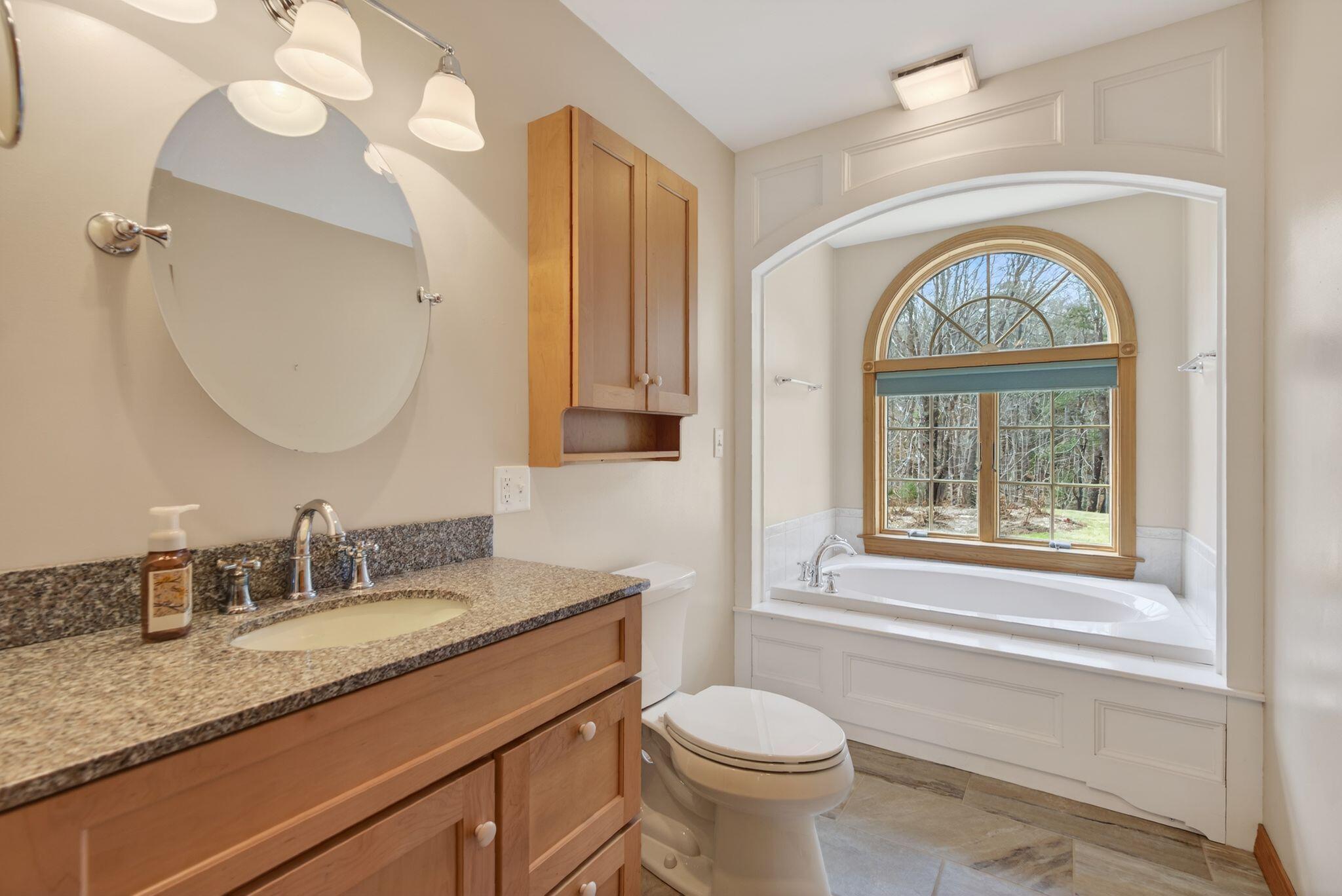 63 Youngs Lane Phippsburg ME 04562