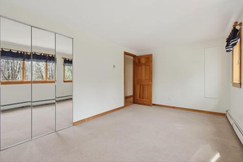 63 Youngs Lane Phippsburg ME 04562