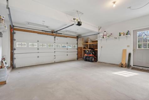 63 Youngs Lane Phippsburg ME 04562