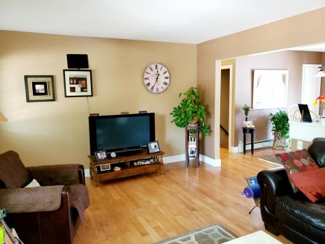 6 Donnelly Street Lewiston ME 04240