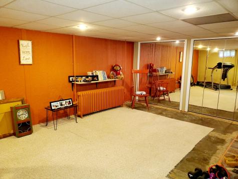 6 Donnelly Street Lewiston ME 04240