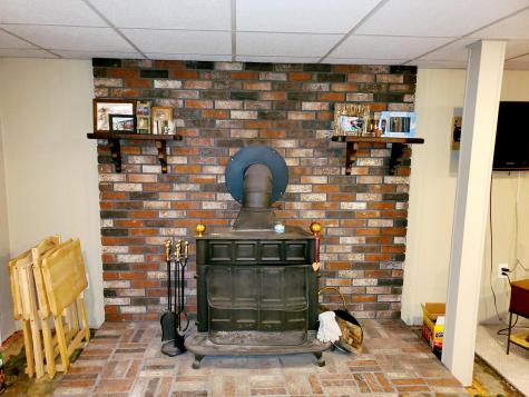 6 Donnelly Street Lewiston ME 04240