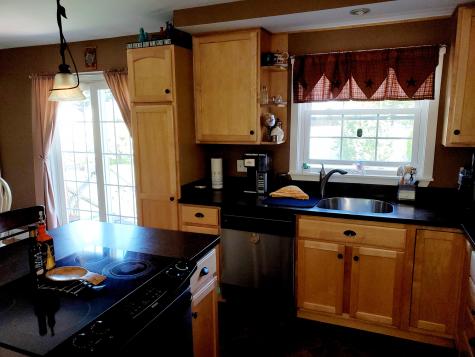 6 Donnelly Street Lewiston ME 04240