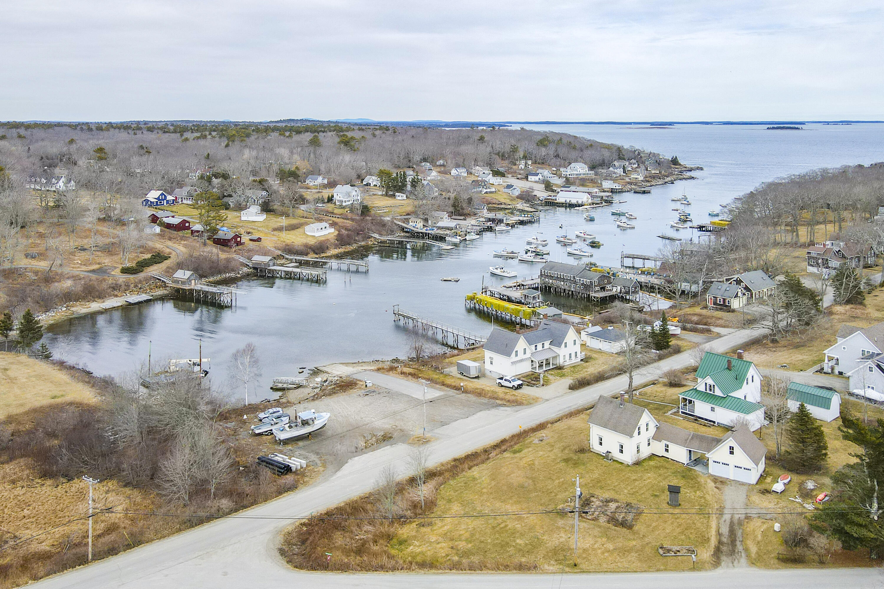 10 Leeman Hill Road Bristol ME 04554