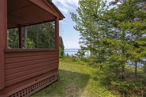 86 Captains Quarters Road Tremont ME 04674